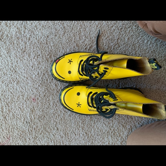 Dr. Martens Shoes - Dr. Martens Hincky Acid Yellow Smiley